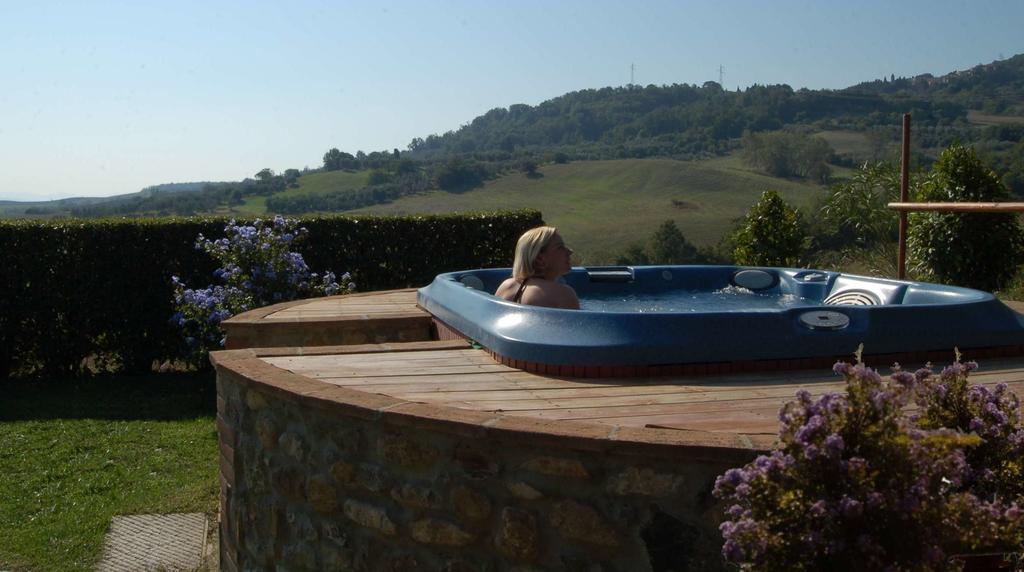 Agriturismo San Francesco Amalia And Anna Orciatico ภายนอก รูปภาพ